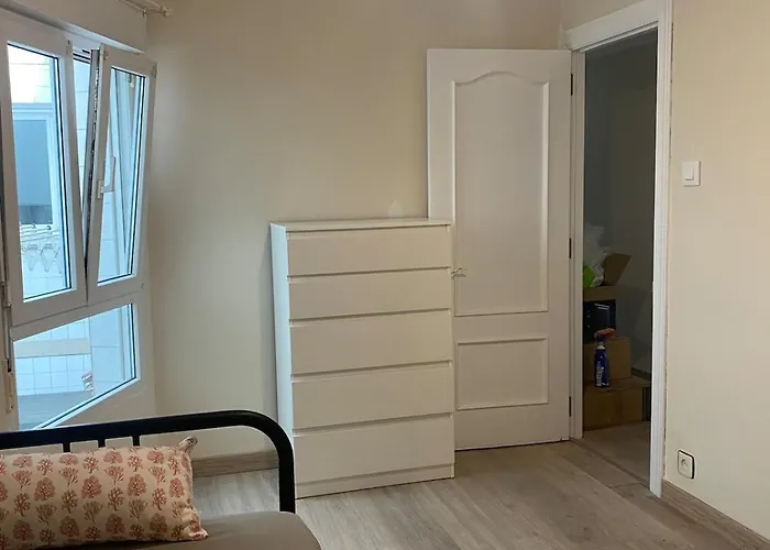 Apartamento 10 Minutes From Vut-4369-as9 *