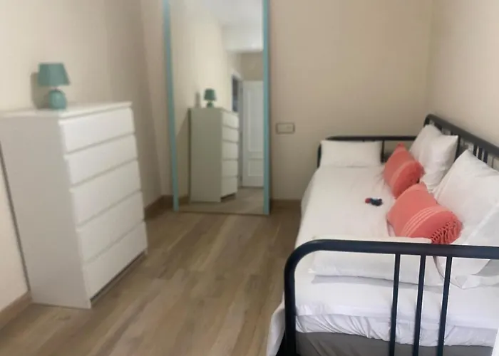 Apartamento 10 Minutes From Vut-4369-as9 *