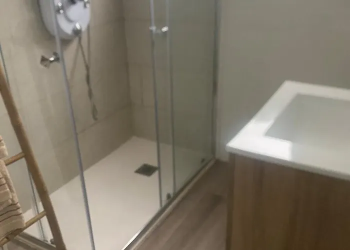 Apartamento 10 Minutes From Vut-4369-as9